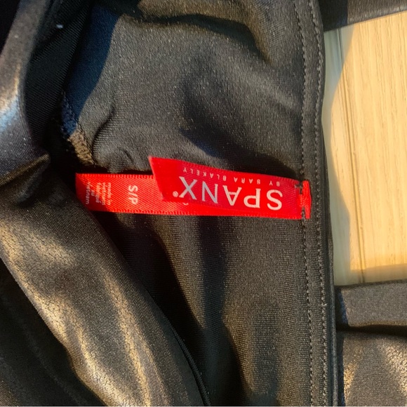 Spanx Black Faux Leather Leggings - Picture 4 of 5